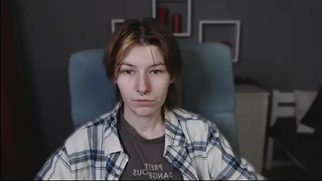 guitarandangell online show from 02-04-26, 02:23