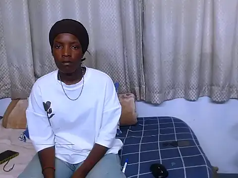 AfricanBarbiee69 online show from 01-08-26, 03:47