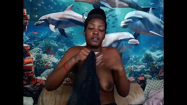 AfricanBarbiee69 online show from 04-15-26, 10:10