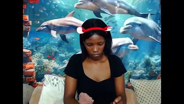 AfricanBarbiee69 online show from 05-15-26, 07:48