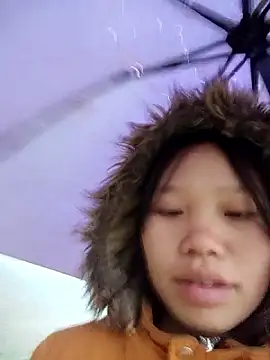 linh-miu99 online show from 02-02-26, 10:03