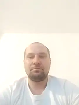 Snapshot of Berghochzugfahrt chatting on 11-26-25, 07:31 Berghochzugfahrt online show from 11-26-25, 07:31