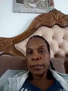 Hotcougar online show from 10-23-25, 09:30