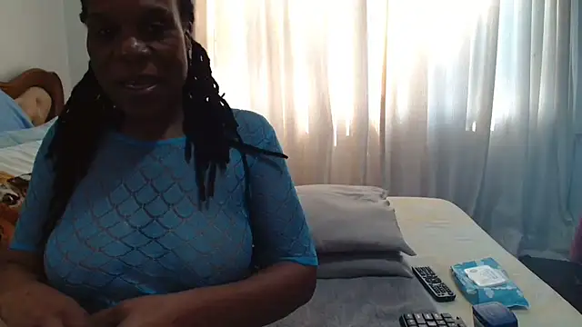 Hotcougar online show from 05-05-26, 07:38