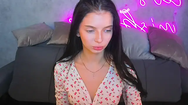 Eva Mayers online show from 11-07-25, 12:43