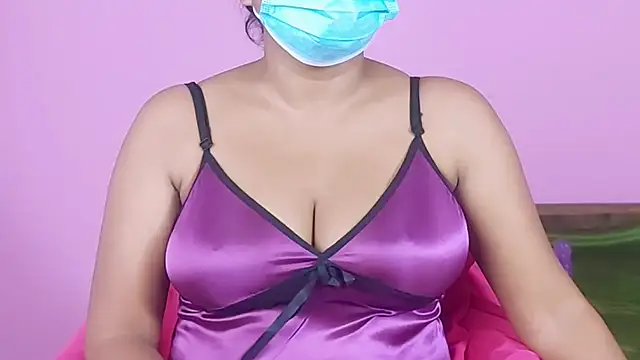 SL queen1 online show from 04-17-26, 04:21