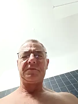 Snapshot of Sexyfab65 chatting on 10-24-25, 08:27 Sexyfab65 online show from 10-24-25, 08:27