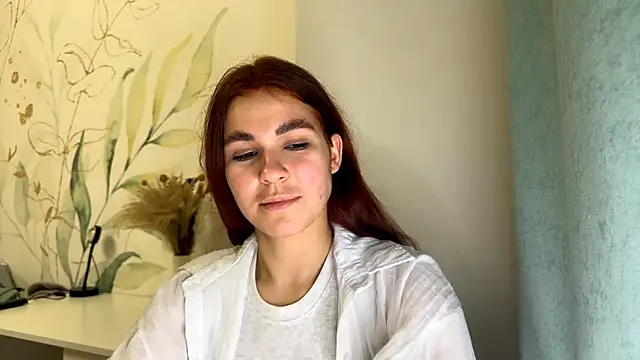 LunaAfrodita online show from 10-25-25, 06:46