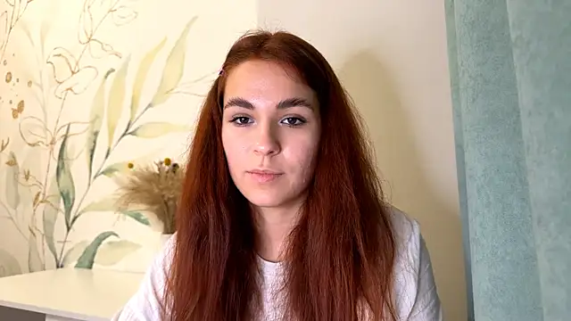 LunaAfrodita online show from 10-29-25, 06:09