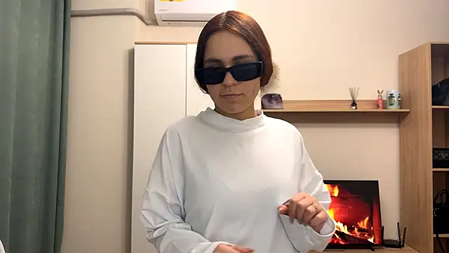 LunaAfrodita online show from 11-13-25, 07:02