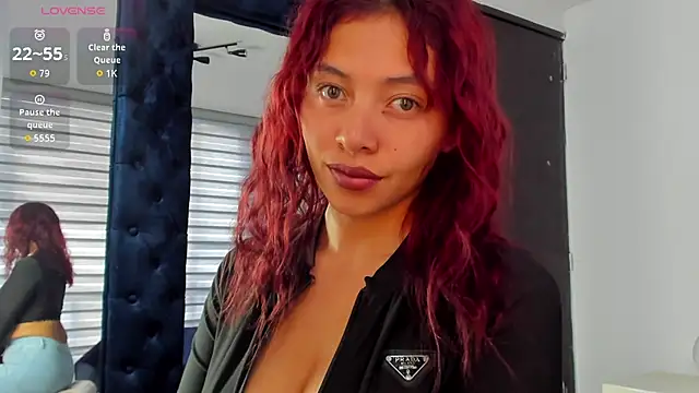 melanie roux   online show from 01-18-26, 12:42