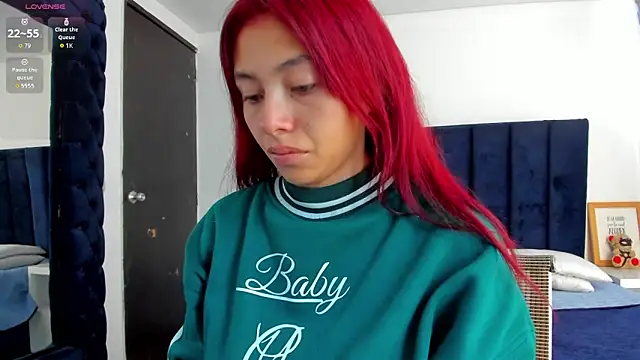 melanie roux   online show from 03-25-26, 12:22