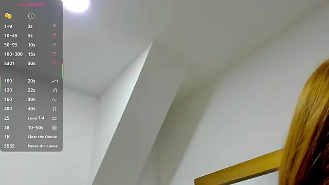 lucia lorenz online show from 12-18-25, 11:27