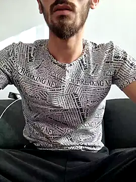 16enes16 online show from 10-24-25, 12:12