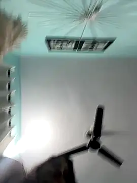 heenashai online show from 12-20-25, 09:55