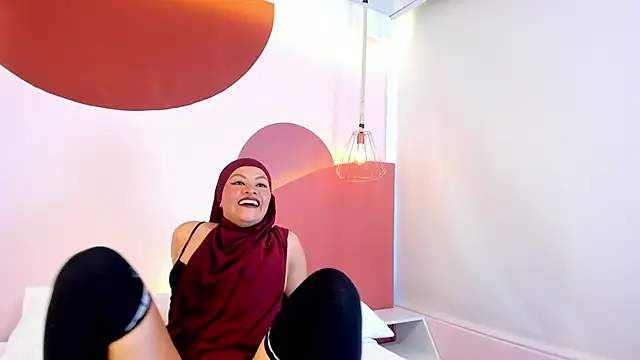 SophiaBeckerr online show from 11-05-25, 07:03