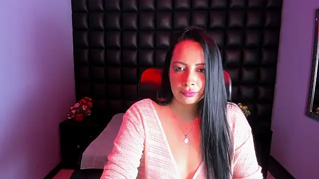 AshleyMontenegro online show from 01-14-26, 08:03