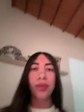 valeriahornier online show from 04-08-26, 01:49