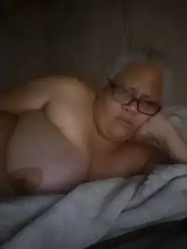 juicyboode online show from 10-22-25, 09:03