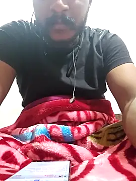 rahulsexyb online show from 11-11-25, 08:47