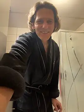 kon77777 online show from 11-15-25, 05:49