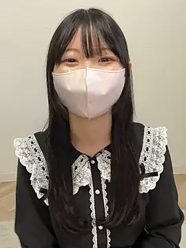 Reina cute 00  online show from 11-06-25, 03:18