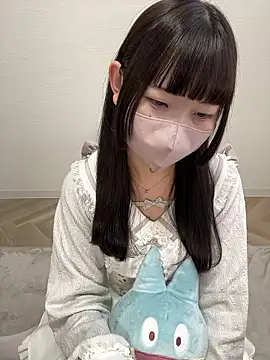 Reina cute 00  online show from 02-18-26, 04:52