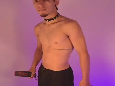 rosse  one online show from 11-17-25, 06:24