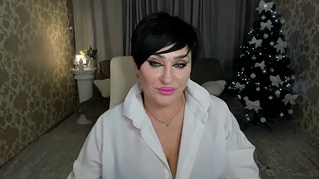 Snapshot of KiraTempt chatting on 11-30-25, 11:47 KiraTempt online show from 11-30-25, 11:47