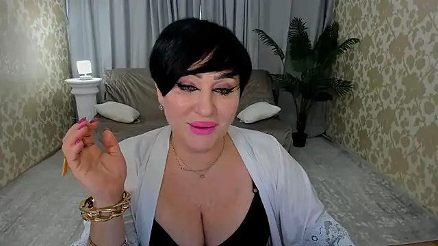 KiraTempt online show from 01-10-26, 11:34