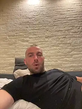 Rotteei1 online show from 11-01-25, 07:27