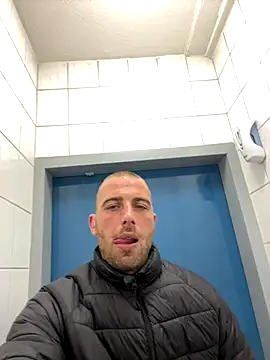 Rotteei1 online show from 11-14-25, 12:26