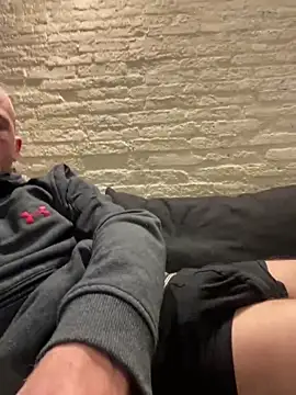 Rotteei1 online show from 04-06-26, 07:37