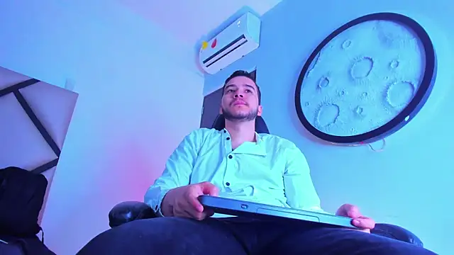 mike 257 online show from 02-04-26, 11:27