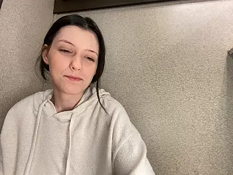 Thedeepwebcutie online show from 06-17-26, 06:05
