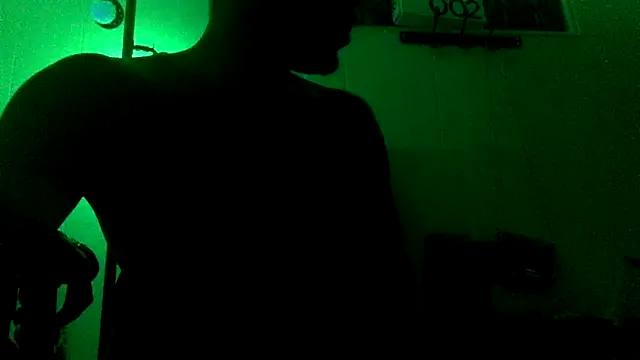 Snapshot of misterincred chatting on 11-29-25, 01:03 misterincred online show from 11-29-25, 01:03