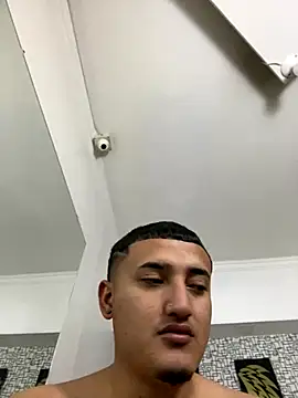 Demon foxes online show from 12-19-25, 08:49