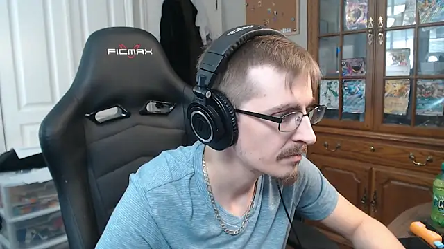 Snapshot of CasuallyCorrupt chatting on 10-28-25, 10:45 CasuallyCorrupt online show from 10-28-25, 10:45