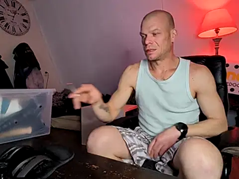 Kinky Play1 online show from 03-01-26, 08:00