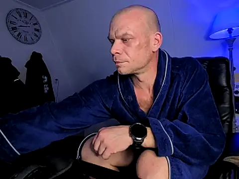 Kinky Play1 online show from 03-17-26, 07:39