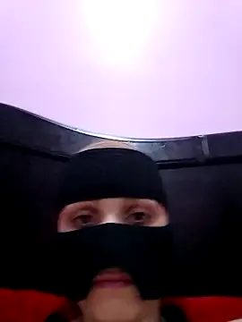 SandyAmr online show from 11-16-25, 08:31