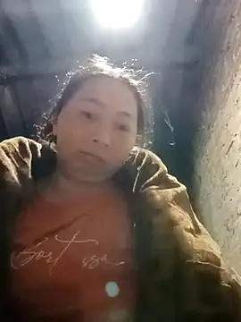 suka-bibi online show from 11-21-25, 01:54