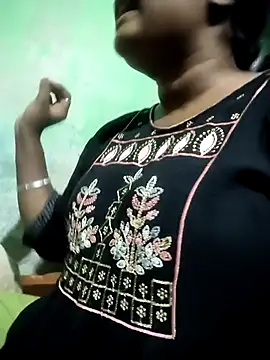 Rutika-G online show from 12-19-25, 01:40