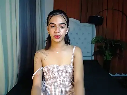 Snapshot of luv_trix chatting on 01-13-26, 11:59 luv trix online show from 01-13-26, 11:59