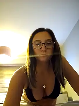 Snapshot of SashaBabyxx chatting on 11-02-25, 08:00 SashaBabyxx online show from 11-02-25, 08:00