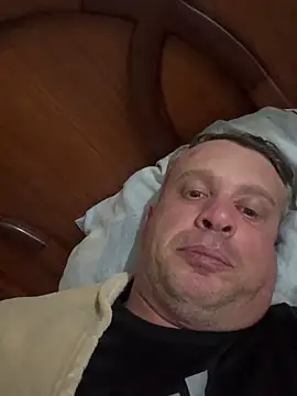 wellingtonmds online show from 11-18-25, 01:00