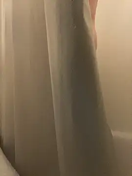 Snapshot of LSDsexslave chatting on 11-04-25, 12:43 LSDsexslave online show from 11-04-25, 12:43