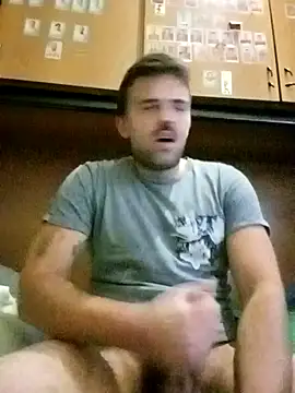 Snapshot of Camionista121998 chatting on 11-10-25, 06:51 Camionista121998 online show from 11-10-25, 06:51