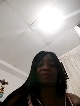 Snapshot of laseducida chatting on 10-26-25, 03:34 laseducida online show from 10-26-25, 03:34