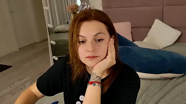 KirraMoss online show from 07-11-26, 10:29